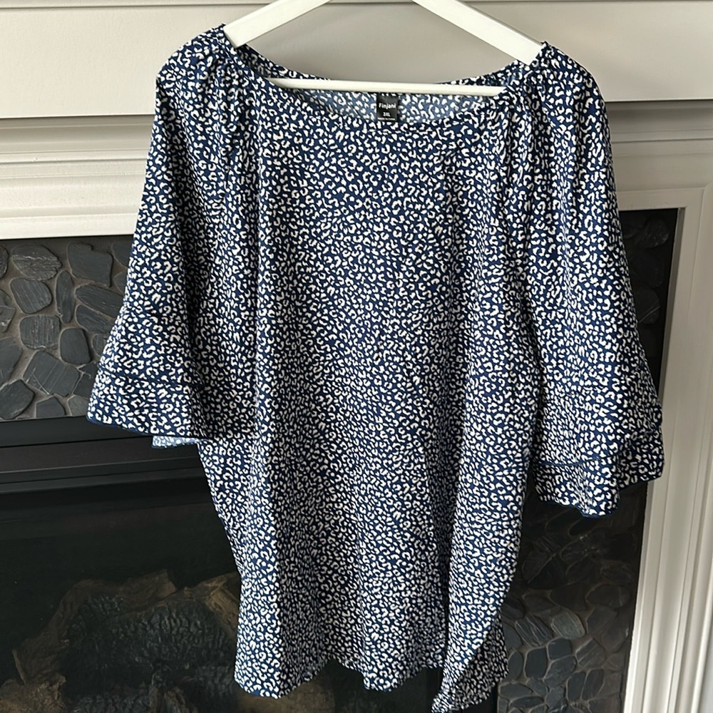 Women’s Blouse
